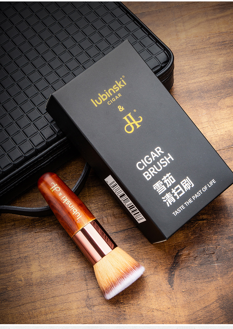 Lubinski 魯賓斯基 雪茄專用清潔掃 菸灰缸|W Cigar Shop 雪茄配件 商品詳情 3