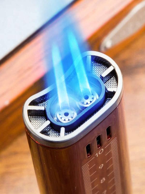 Lubinski 魯賓斯基 雙直衝藍焰雪茄打火機 打火機 · 點火|W Cigar Shop 雪茄配件 商品詳情 3