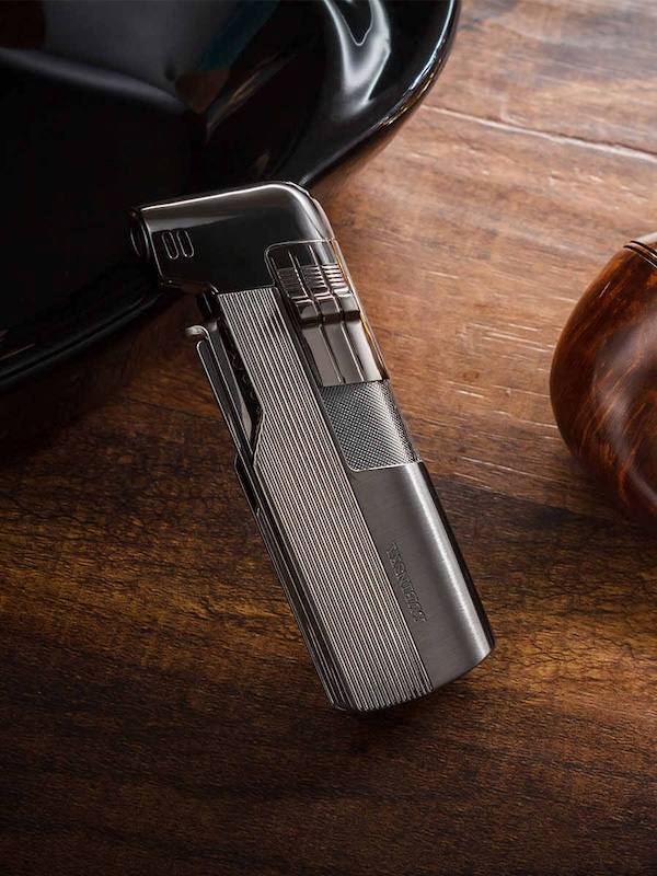 Lubinski 魯賓斯基 多功能四合一斜火煙斗打火機 打火機 · 點火|W Cigar Shop 雪茄配件 商品詳情 1