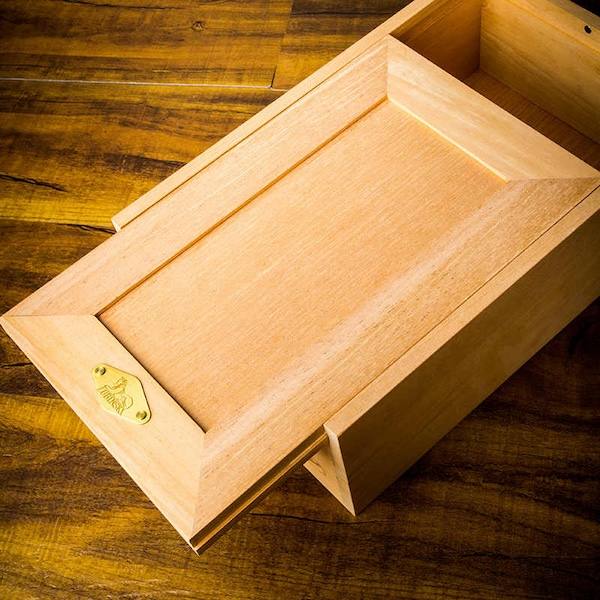 Lubinski 魯賓斯基 雪松木無漆無油雪茄保濕箱 保濕櫃 · 恆溫箱｜W Cigar Shop 雪茄配件 商品詳情 2